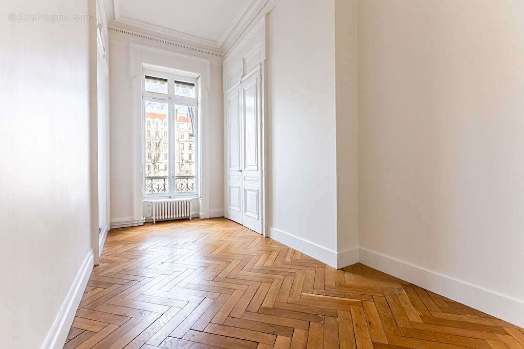 Appartement à LYON-6E