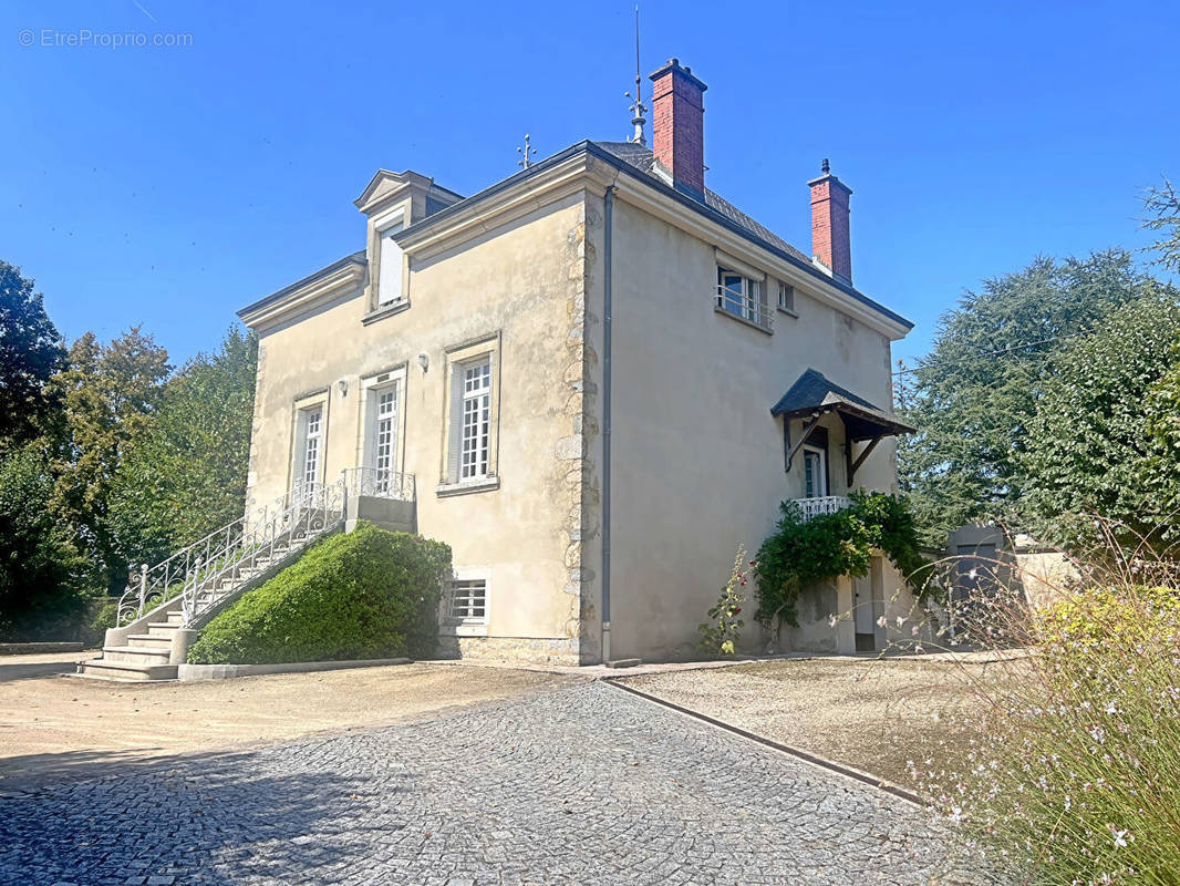 Maison à BOURG-EN-BRESSE