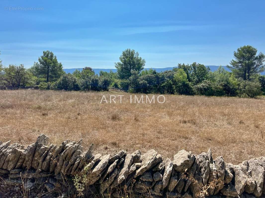 Terrain à GORDES