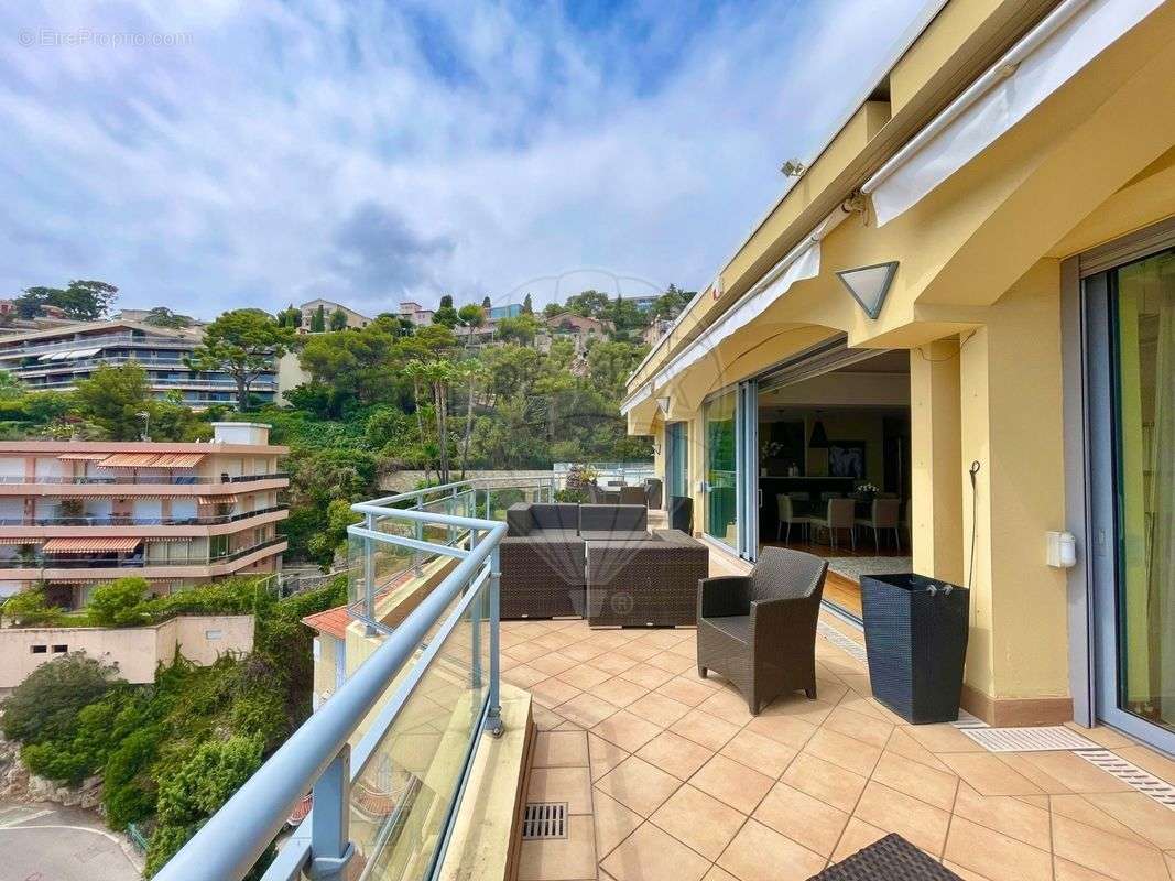 Appartement à VILLEFRANCHE-SUR-MER