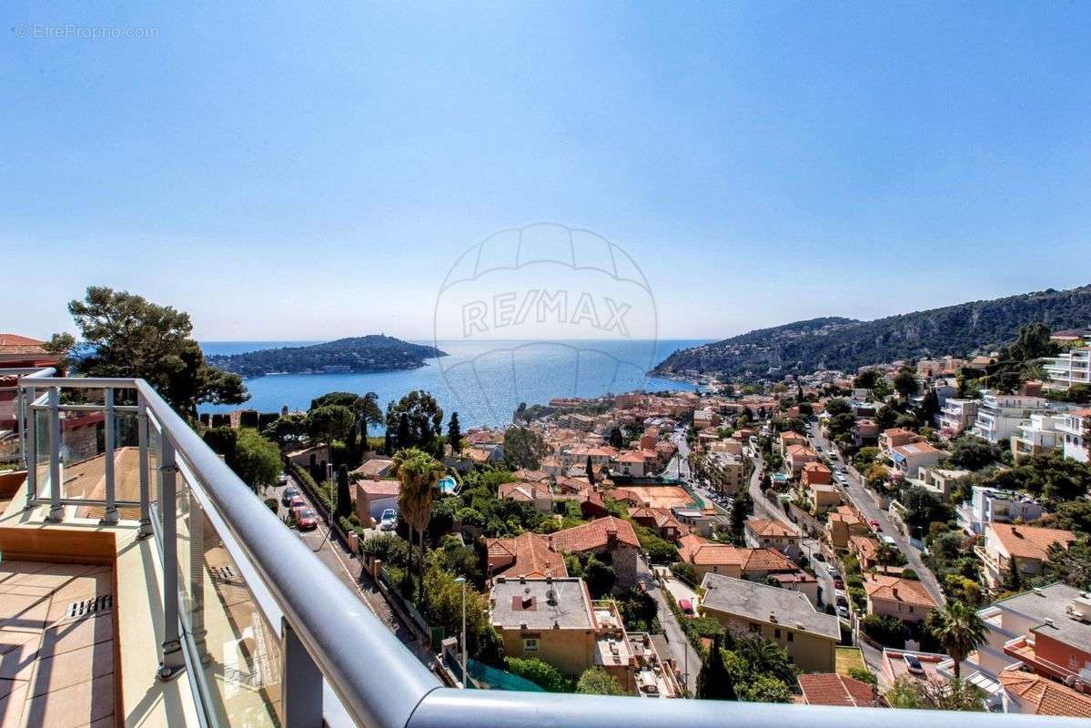 Appartement à VILLEFRANCHE-SUR-MER