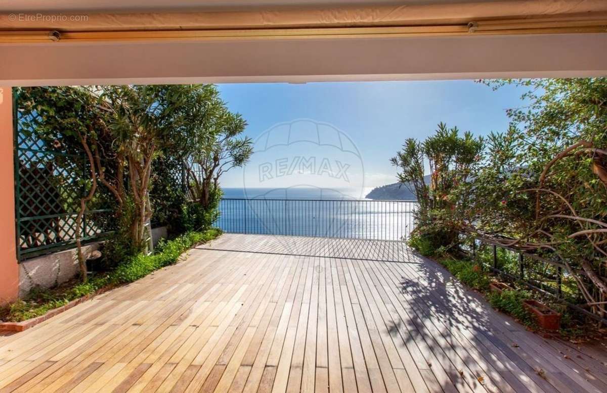 Appartement à VILLEFRANCHE-SUR-MER