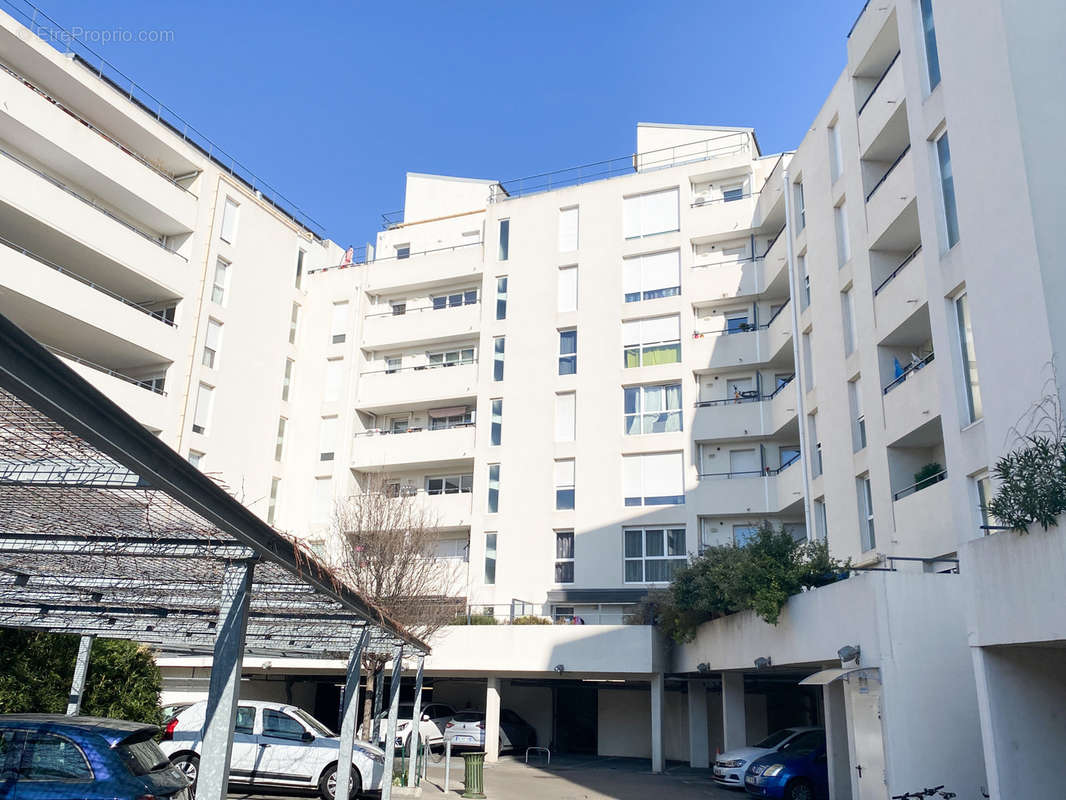 Appartement à MARSEILLE-10E