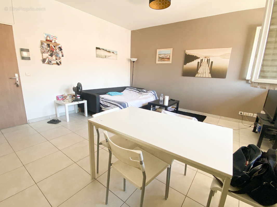 Appartement à MARSEILLE-12E