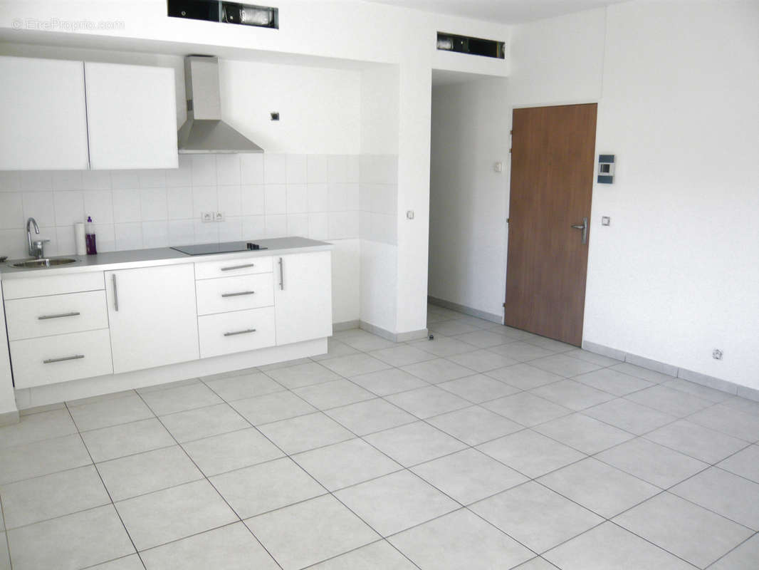 Appartement à MARSEILLE-12E