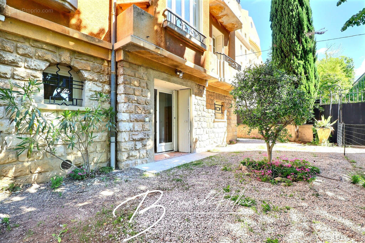 Appartement à AIX-EN-PROVENCE