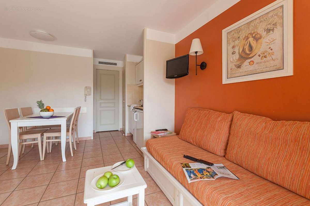 Appartement à HYERES