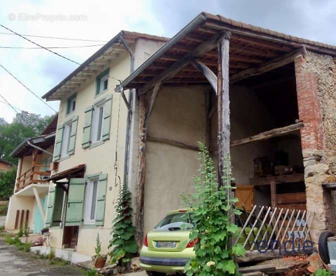 Maison à CASTELNAU-DURBAN