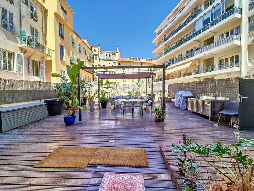 Appartement à NICE