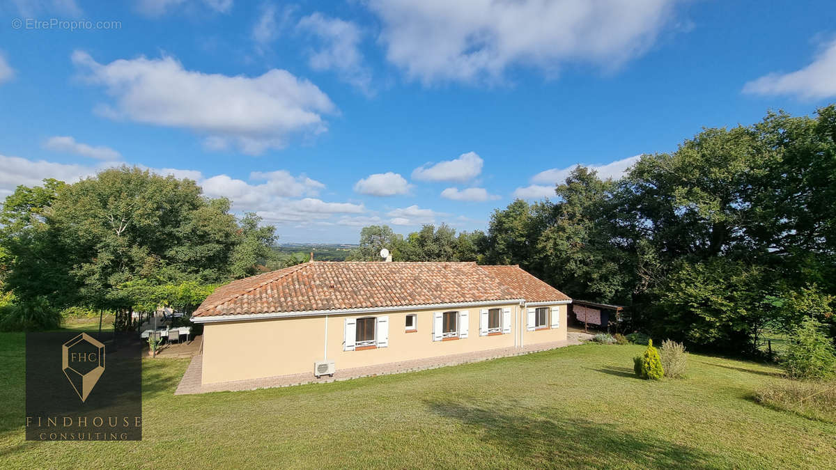 Maison à L&#039;ISLE-EN-DODON