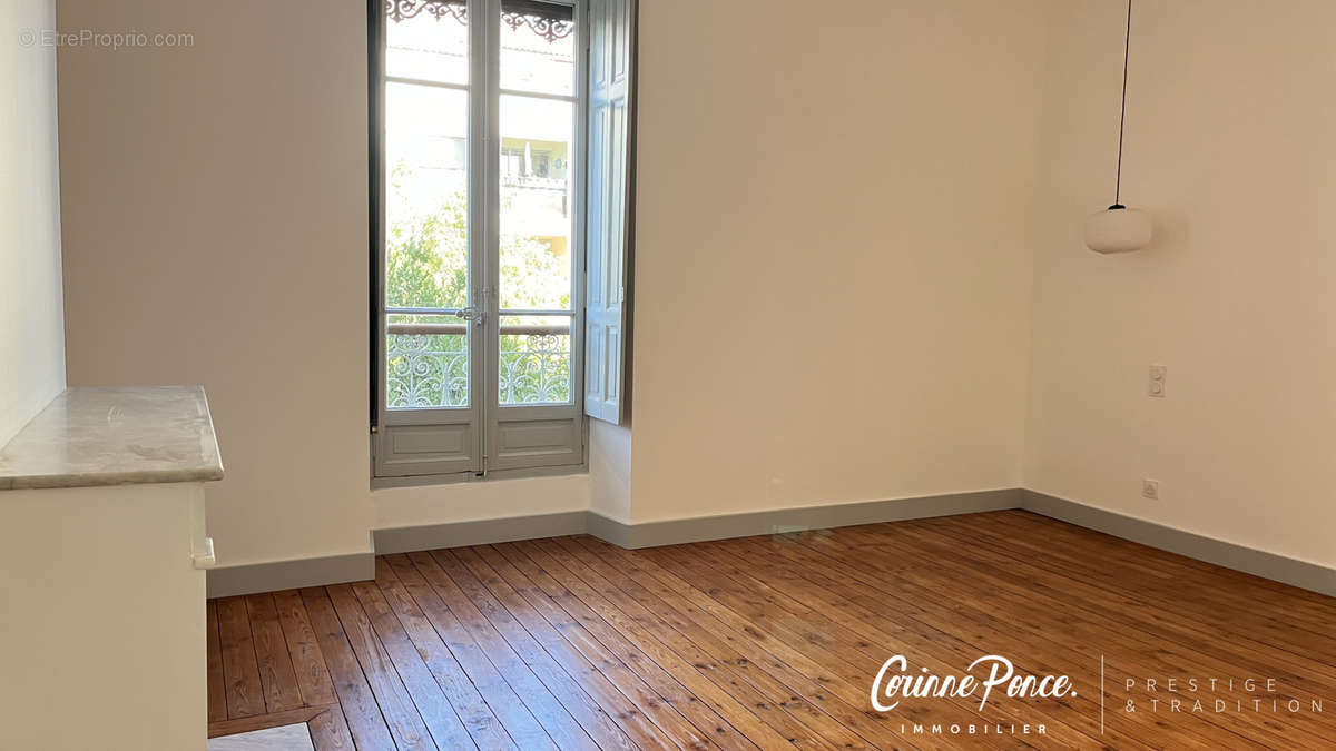 Appartement à NIMES