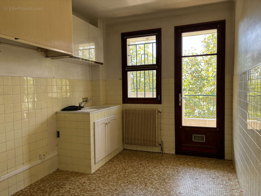 Appartement à MARSEILLE-12E