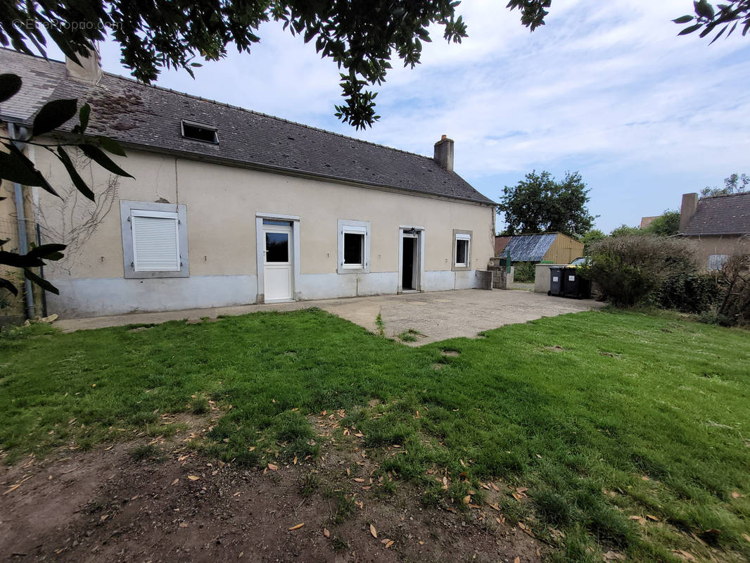 Maison à JUIGNE-SUR-SARTHE