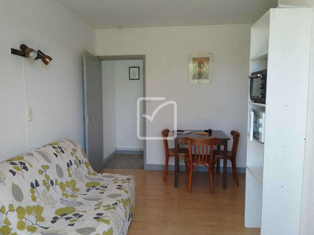 Appartement à OBJAT