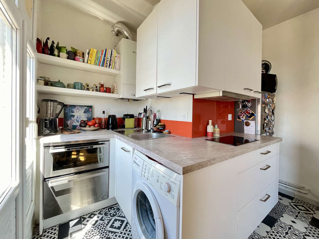 Appartement à LEVALLOIS-PERRET