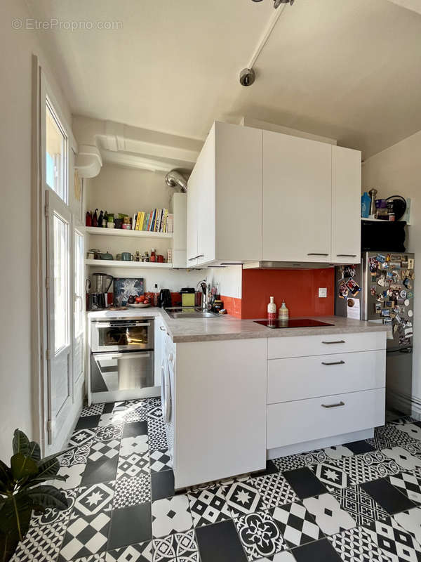 Appartement à LEVALLOIS-PERRET