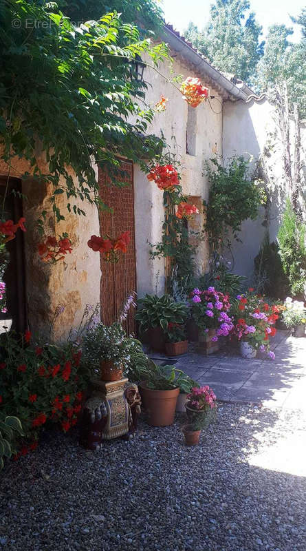 Maison à MINZAC