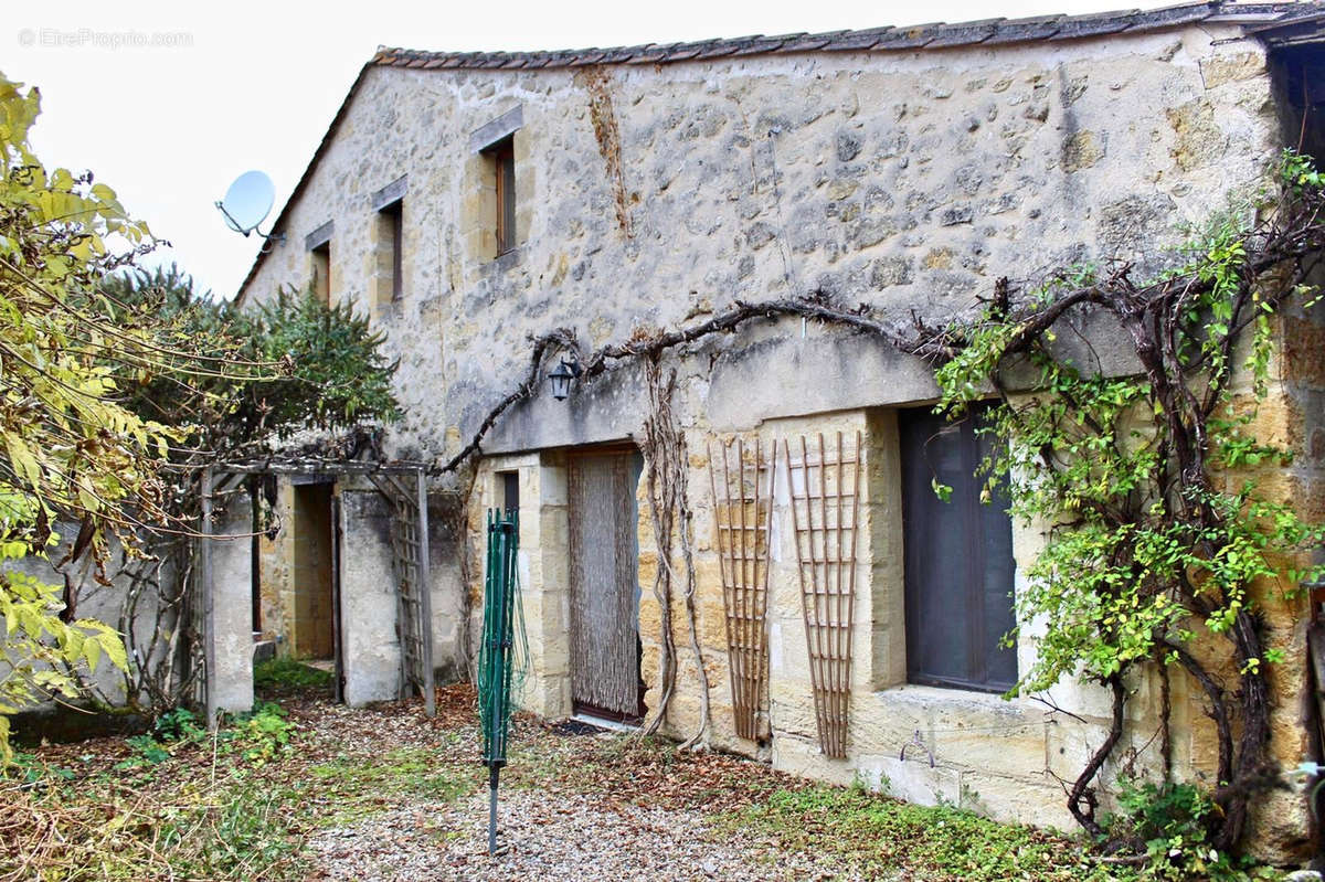 Maison à MINZAC