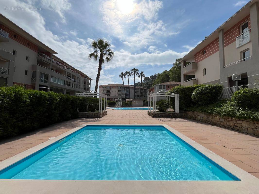 Appartement à CAGNES-SUR-MER