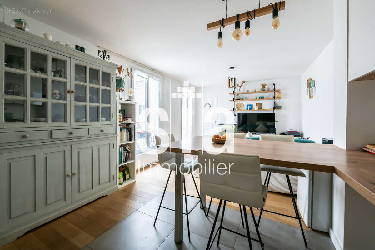 Appartement à PARIS-12E