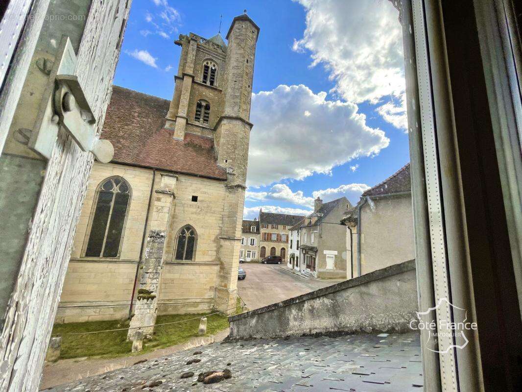 Maison à TANNAY