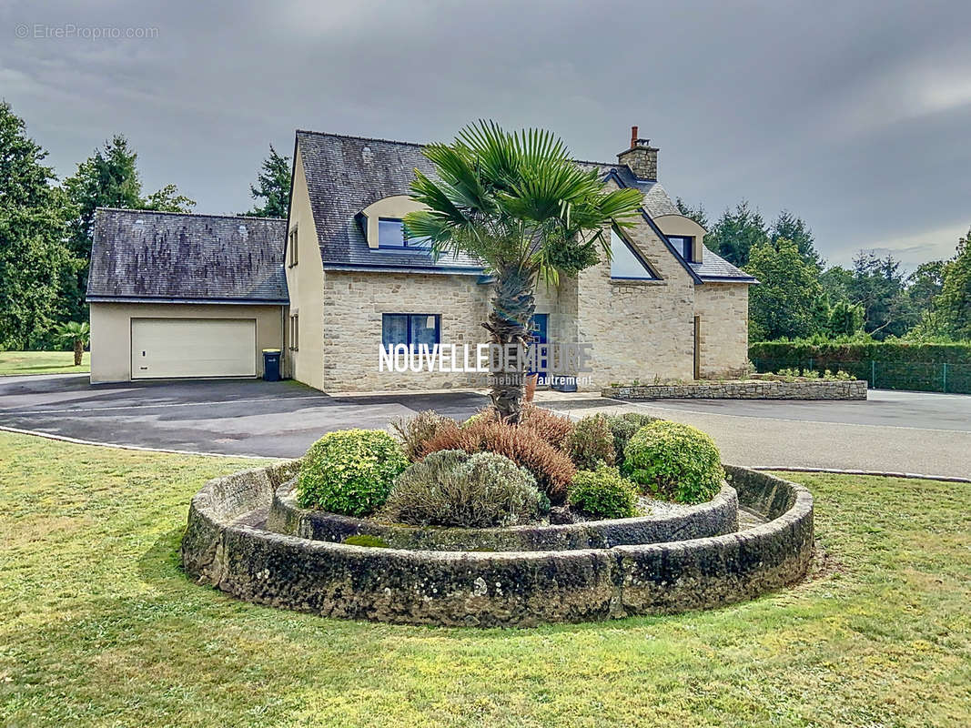 Maison à SAINT-MARC-LE-BLANC