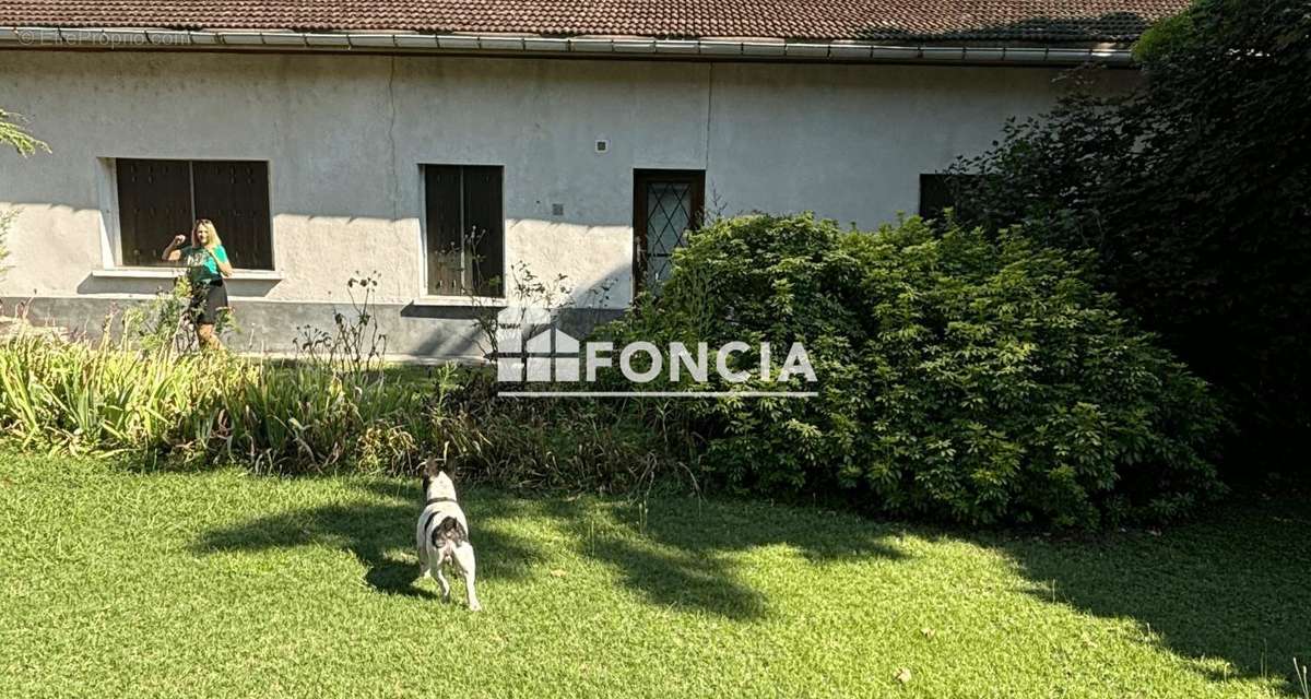 Maison à LA TERRASSE