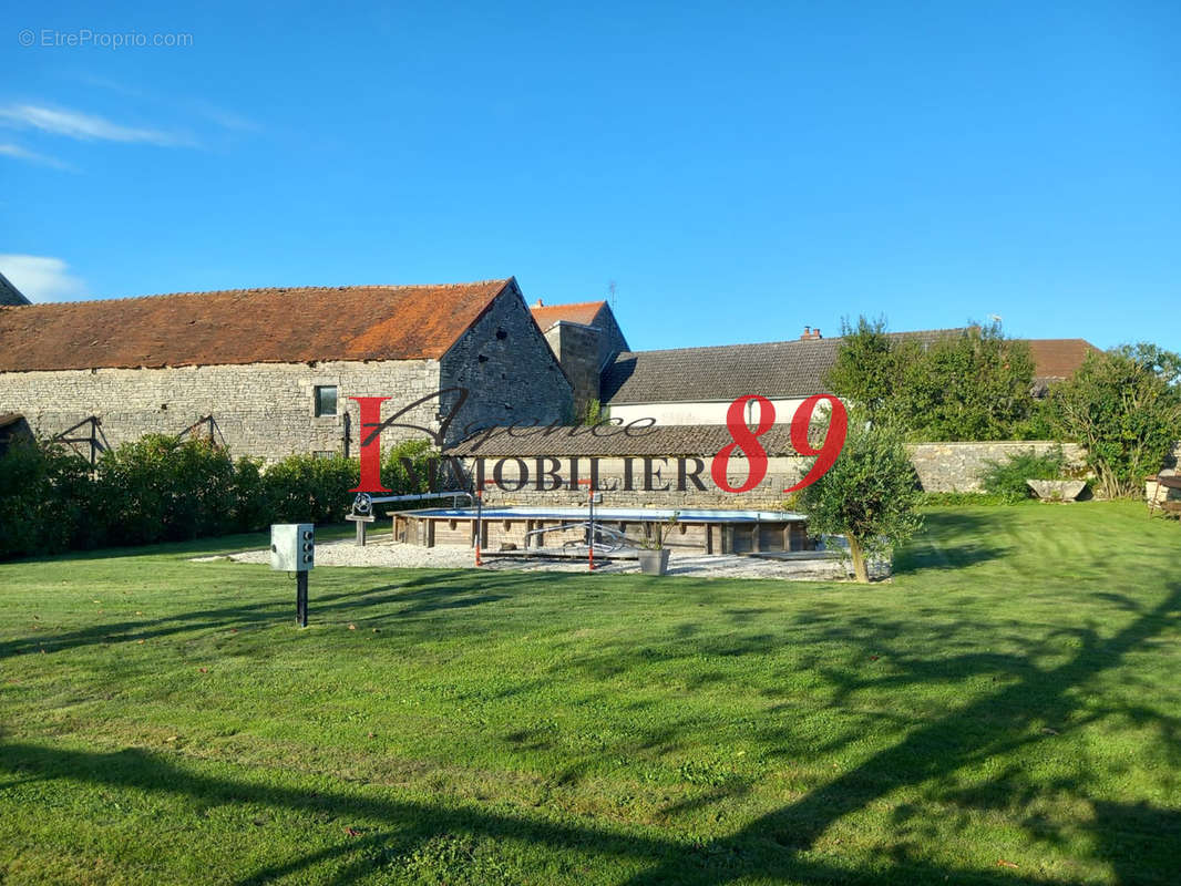 Maison à MONTBARD