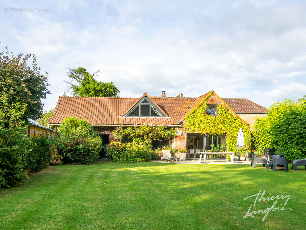 Maison à GENECH