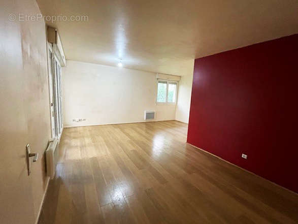 Appartement à MONTROUGE