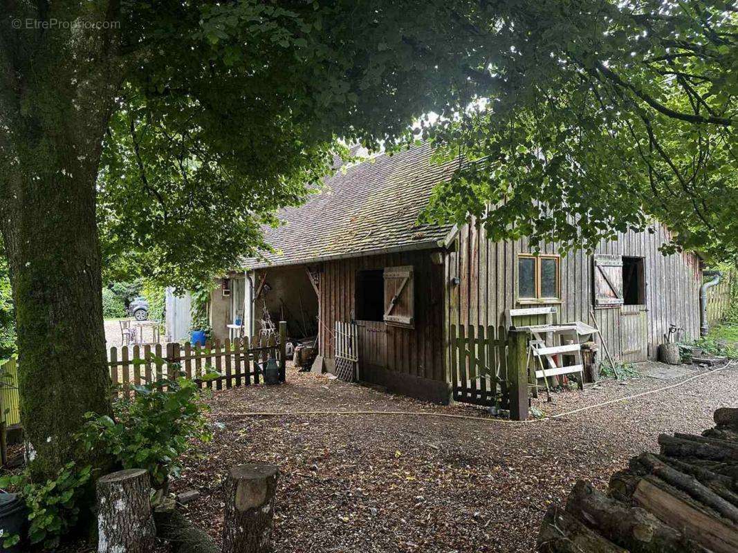 Maison à LONGNY-AU-PERCHE