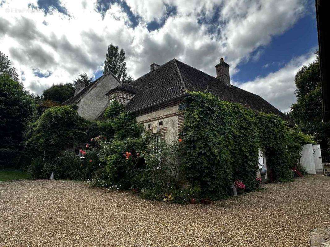 Maison à LONGNY-AU-PERCHE