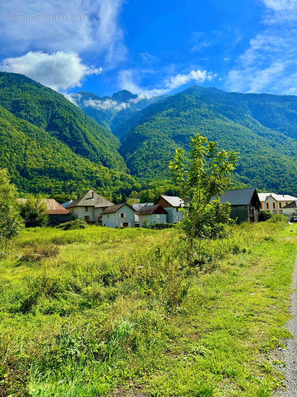 Terrain à EPIERRE