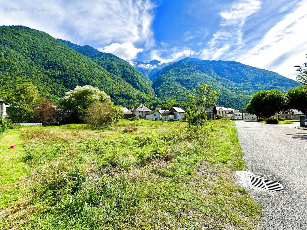 Terrain à EPIERRE