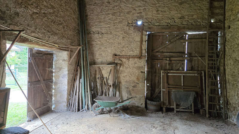 Maison à ORADOUR-SUR-GLANE