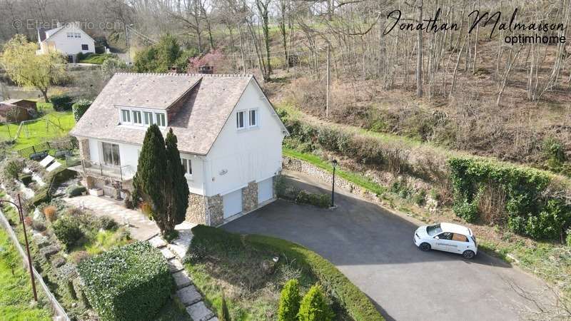 Maison à CONCHES-EN-OUCHE