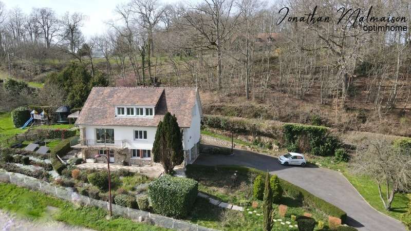 Maison à CONCHES-EN-OUCHE