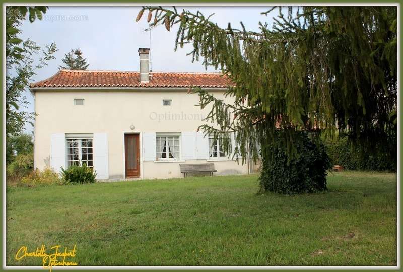 Maison à CHALAIS