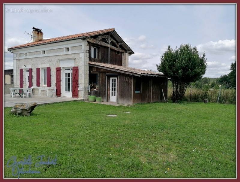 Maison à CHALAIS