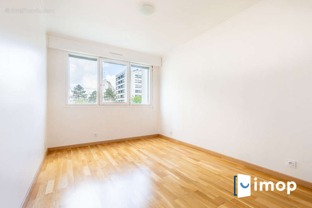 Appartement à PARIS-20E