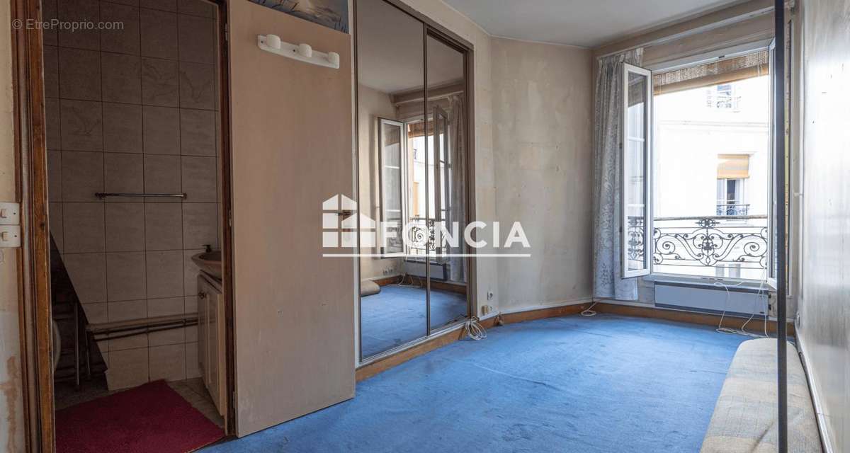 Appartement à PARIS-10E