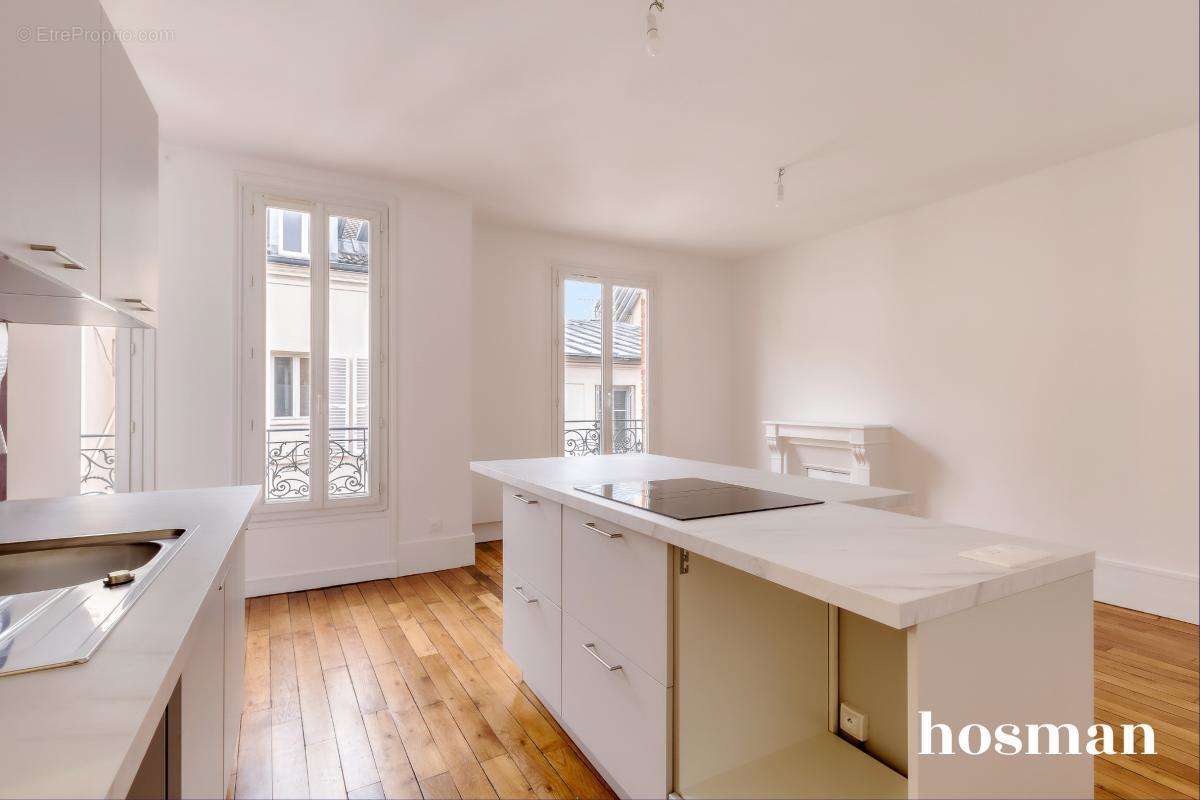 Appartement à LEVALLOIS-PERRET