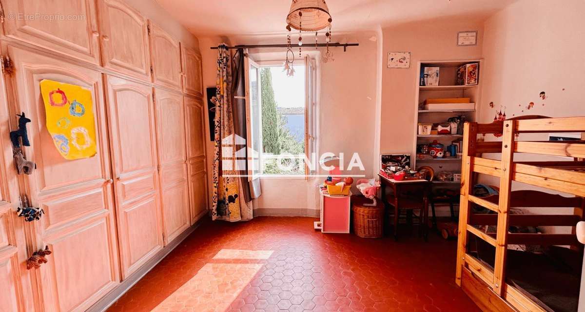 Appartement à BRIGNOLES