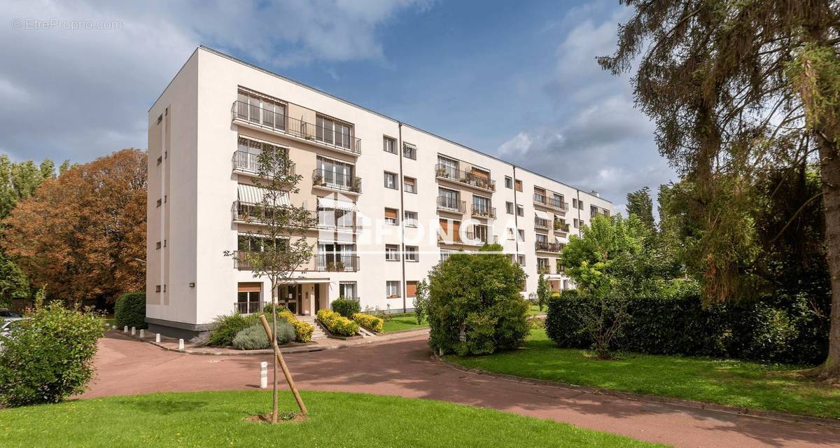 Appartement à CHATENAY-MALABRY