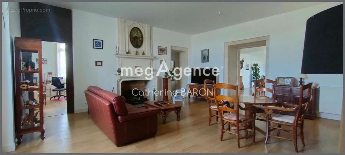 Appartement à LE DOUHET