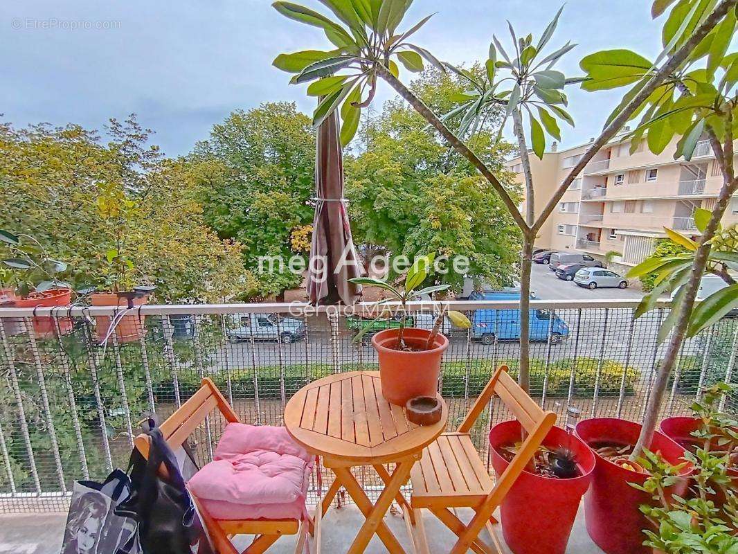 Appartement à DRAGUIGNAN