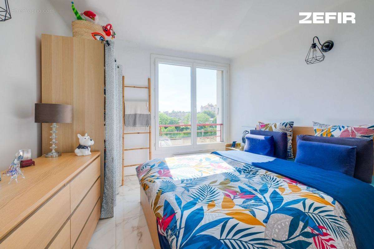 Appartement à MARSEILLE-4E