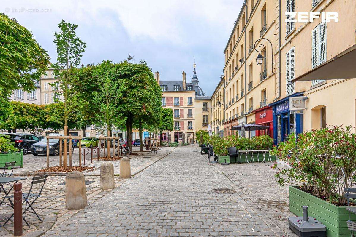 Appartement à VERSAILLES