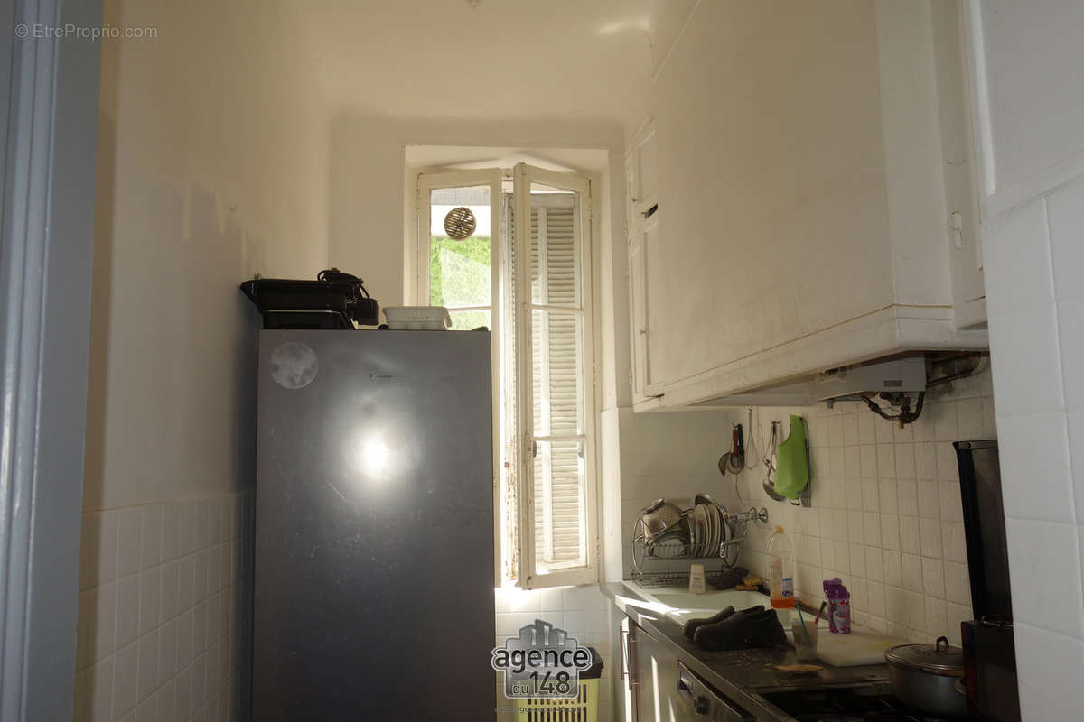 Appartement à MARSEILLE-3E