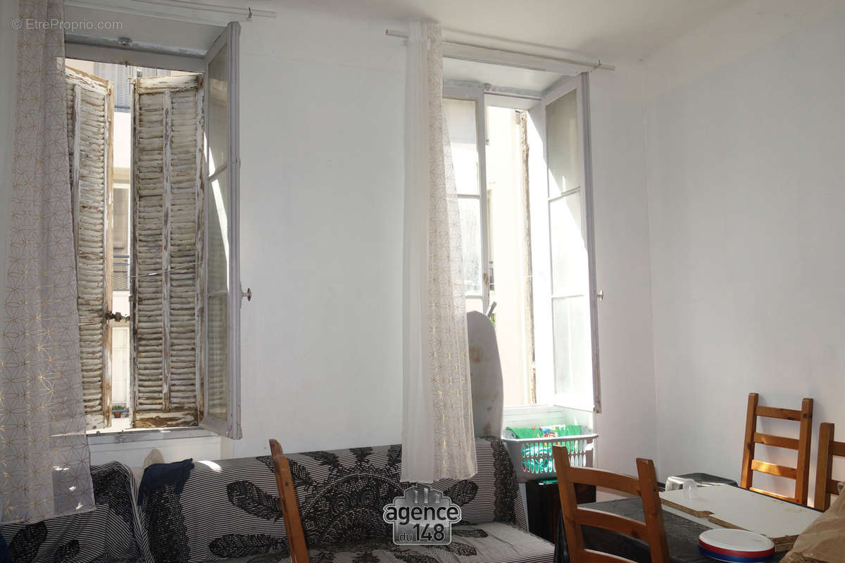 Appartement à MARSEILLE-3E